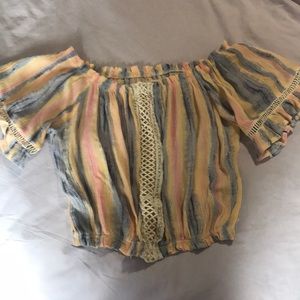 Off the shoulder ruffle crop top